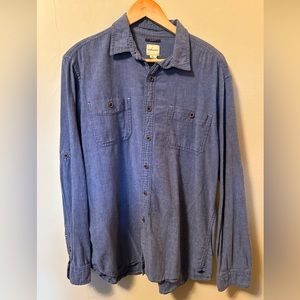 G.H. Bass Mens Shirt Large Long Sleeve Button up Roll up Sleeves SLIM fit blue